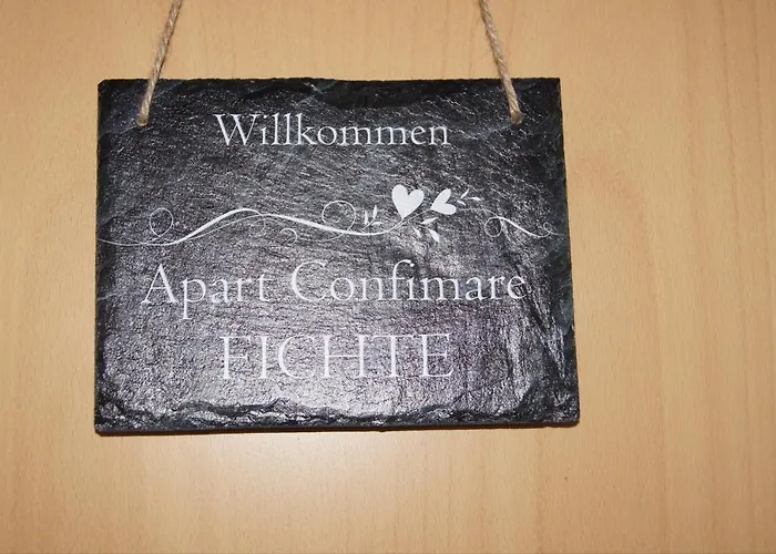 Apart Confimare Пфундс