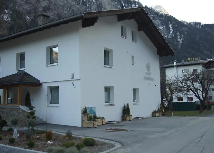 Гостевой дом Apart Confimare