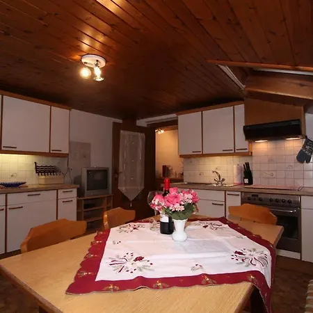 Apart Confimare * פונדס